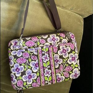 Very Bradley Plum Petals tablet laptop hard case holder